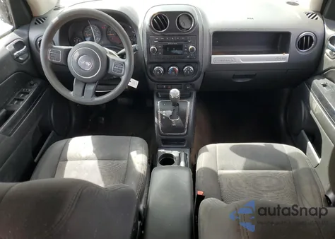 2016 Jeep Compass Sport из США, поврежденный, VIN 1C4NJDBB4GD780547